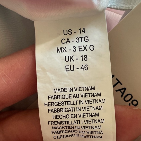 Trina Turk Terra Nostra Plunge Tropical Print Swimsuit Size 14 - Picture 6 of 15